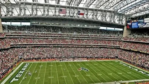 张琳芃辟谣“退队”谣言：响应国家号召，决心守卫阵线